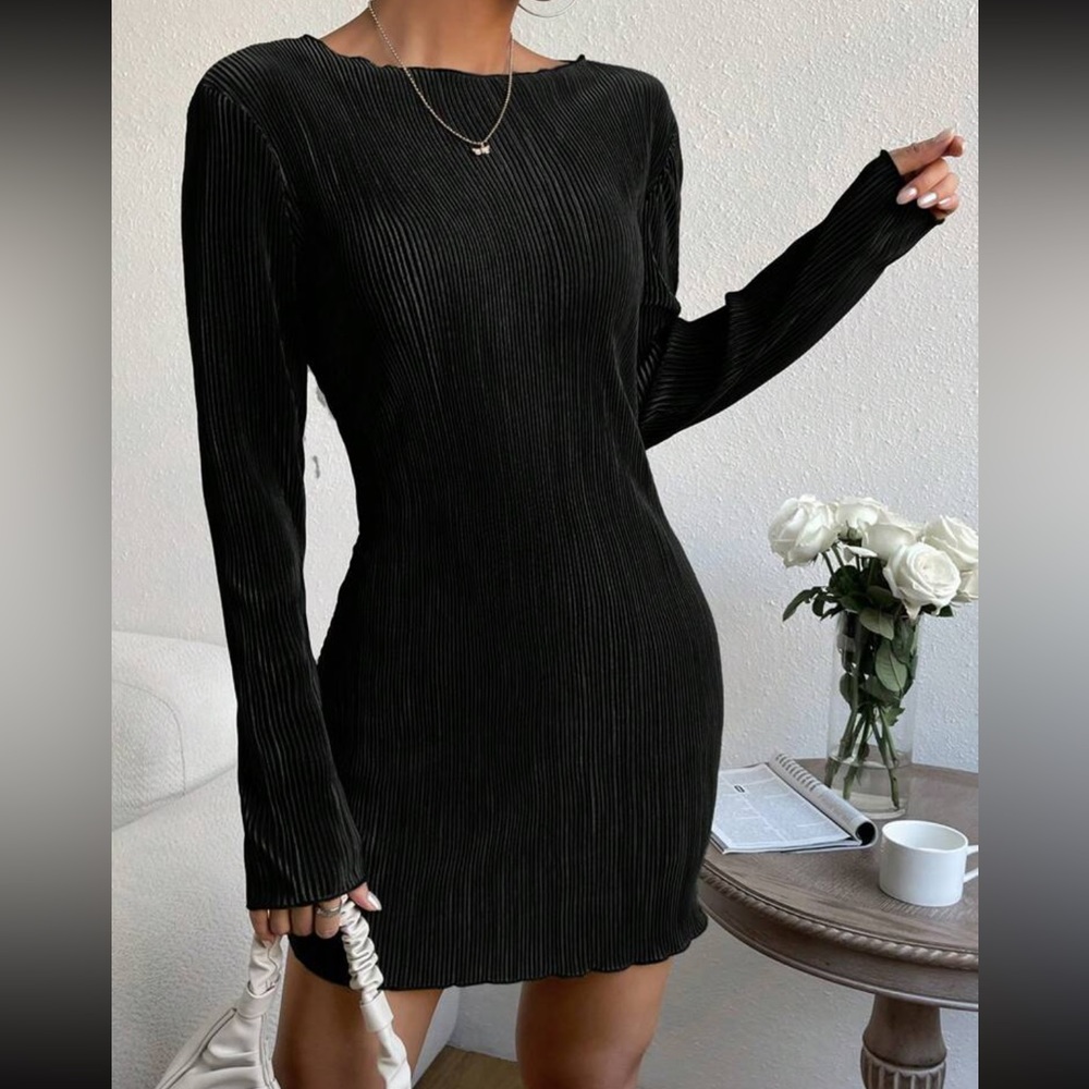Black fun simple dress size small